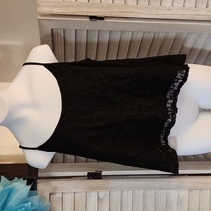 Forever 21 brand lace cami tank top